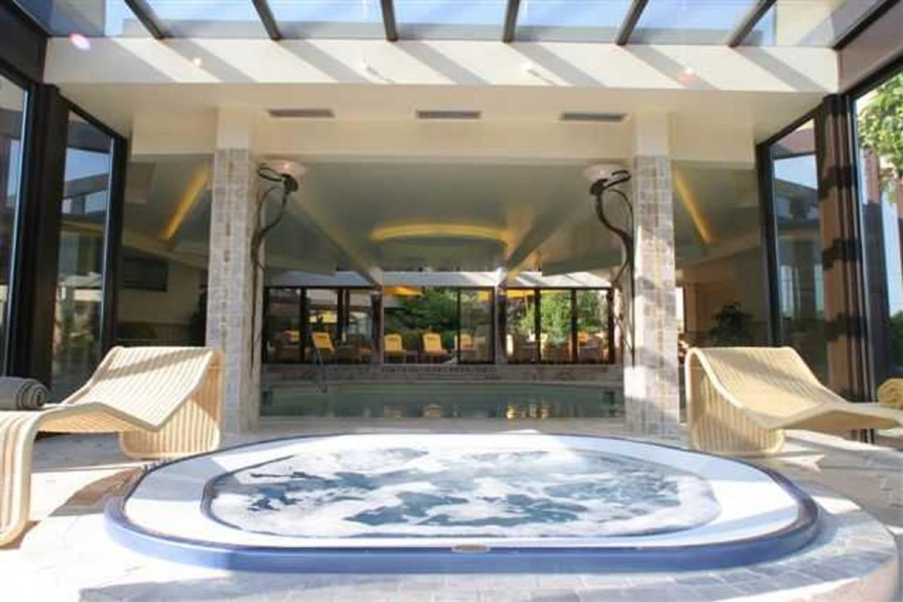 Hostellerie Briqueterie & Spa Champagne Vinay  Luaran gambar The spa at the Hotel